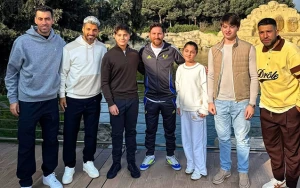 Prezidentin nəvələri Messi ilə bir arada- Foto
