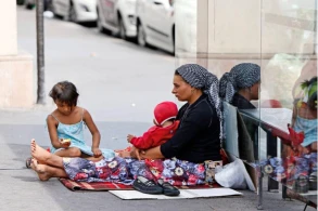 Dilənçinin 1 günlük qazancı: 3000 manat... - FOTO&nbsp;