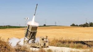 Husilər hipersonik raket atdılar - İsrail vuruldu