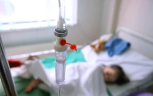 Dəniz sahilində qurduqları məclisdə zəhərləndilər - 8 nəfər xəstəxanalıq oldu