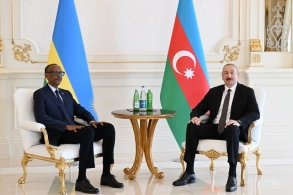 Azərbaycan və Ruanda prezidentlərinin təkbətək görüşü olub