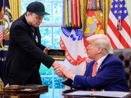 Tramp və Mask barışdılar - VİDEO 