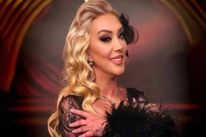 Müğənni eyvandan yıxılaraq ölüb