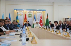 TÜRK MƏDƏNİYYƏTİ VƏ İRSİ FONDUNUN TƏŞKİLATÇILIĞI İLƏ BEKET ATA MIRZAQULULUNUN 275 İLLİYİNƏ HƏSR OLUNMUŞ KONFRANS KEÇİRİLİB