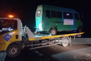 Mikroavtobusla “Mercedes Vito” toqquşdu: Yaralılar var&nbsp;