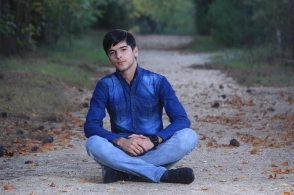 32 yaş...sən heç bu yaşa çatmadın ki...  -  Şəhid  Əbdülməcid Axundovun doğum günüdür 