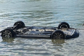 Göyçayda avtomobil su kanalına aşıb, sürücü ölüb&nbsp;