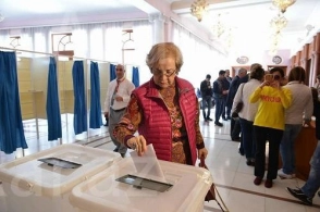 Ramiz Mehdiyevin arvadı ilə bağlı hərəkətə keçildi