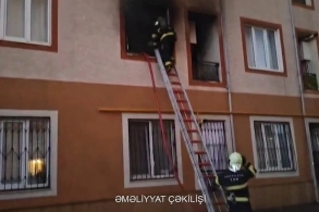 Xırdalanda bina YANIR