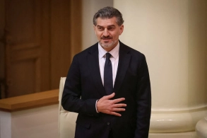 Gürcüstan prezidenti bir neçə siyasi partiyanın qadağan edilməsini dəstəklədiyini bildirib