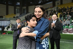 Leyla Əliyevanın təşəbbüsü ilə uşaq evlərinin komandaları arasında növbəti minifutbol turniri təşkil olunub - FOTO 