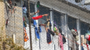 Bu ölkədə həbsxanada&nbsp; qiyam başladı