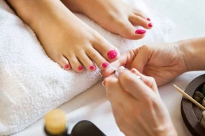 Ayaqlarımızda niyə görə dırnaqlar var? - MARAQLI FAKT