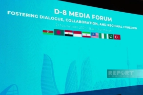 D-8 ölkələrinin media sahəsində əməkdaşlığının genişləndirilməsi üzrə Bakı Bəyannaməsi qəbul edilib