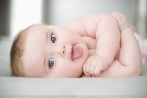 Uşaqlar gözlərini niyə bərəldir?