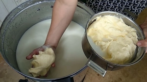 Azərbaycanda nehrə yağı BAHALAŞDI