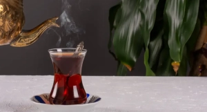 Səhərlər yeməyə başlamamış çay içənlərə XƏBƏRDARLIQ&nbsp;