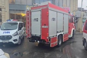 Bakıda güclü partlayış olub,yaralılar var - HADİSƏ YERİNDƏN 