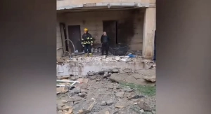 Bakıda güclü partlayış: Həyatını itirən var - Hadisə yerindən VİDEO