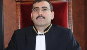 Universitetin müəllimi rektor oldu - DOSYE