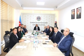 Azərbaycanda bir vəkil kollegiyadan xaric edilib, üçünə xəbərdarlıq olunub