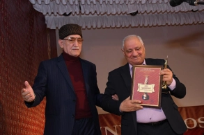 Professor Qulu Məhərrəmli “Qızıl pəri” mükafatına  layiq görülüb  