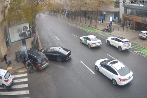 Bakıda qorxunc QƏZA: Məhəccər uşağın üzərinə aşdı