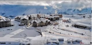 Gürcüstanda turizm obyektləri bağlandı 