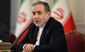 Əraqçi bu ölkəyə səfər edəcək.