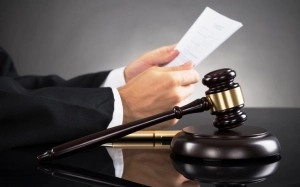 Dələduzluğa görə tutulan XDMX-in ehtiyatda olan mayoru bağlı QƏRAR VERDİLDİ&nbsp;