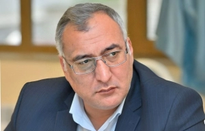 AYB kolxoz təfəkkürlü cəmiyyətdi&nbsp; - Şərif Ağayar&nbsp;