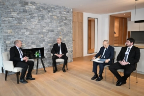 Prezident mühüm görüşlər keçirib&nbsp; - FOTOLAR