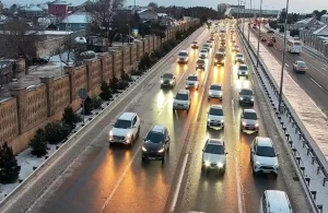 Aeroport yolu buz bağlayıb, nəqliyyatın hərəkəti çətinləşib