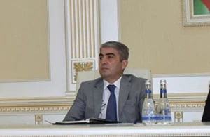 İcra başçısı müavinlərini, köməkçisini və daha bir neçə məmuru işdən çıxardı