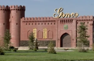 Gəncədə veteranların binası YANDI 