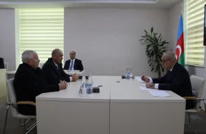 Zaur Mikayılov Ucarda vətəndaşları qəbul edib&nbsp;