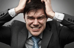 Yolda qəfil panik atak tutsa, insan nə etməlidir?&nbsp;&nbsp;