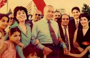 Trendlərdən düşməyən "Dünya sənin, dünya mənim": Heydər Əliyevin sevdiyi mahnı necə bəstələnib?  