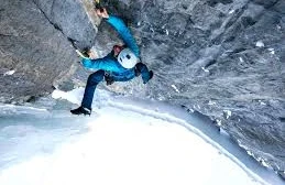 Turist FACİƏVİ ŞƏKİLDƏ ÖLDÜ