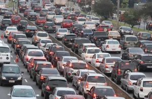 Hər ailəyə yalnız bir maşın icazəsi veriləcək? — EKSPERTDƏN VACİB&nbsp; AÇIQLAMA…&nbsp;&nbsp;