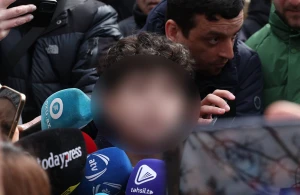 “Uşaqdan silahın növünü niyə soruşursunuz?”&nbsp;