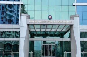 Bu Nazirlikdə ən yüksək vəzifəsi olan XANIM ODUR   —  DOSYE