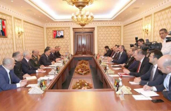 Usubov türkiyəli nazirlə 15 iyul hadisələrindən danışdı