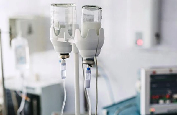 Gəlinlə yanaşı toyda 249 nəfər zəhərləndi - Qırğızıstanda