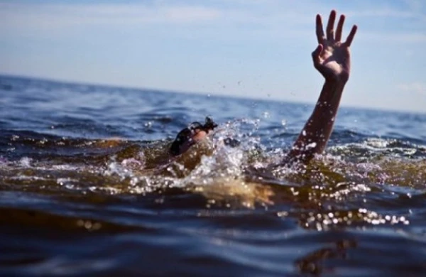 9 yaşlı uşaq Samux kanalında batdı - FACİƏ