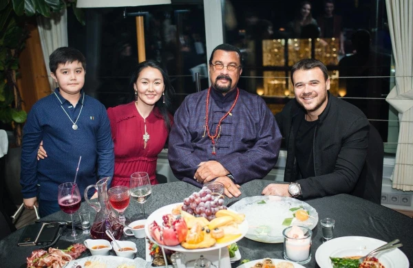 Emin Hollivud ulduzuna ad günü etdi - Fotolar