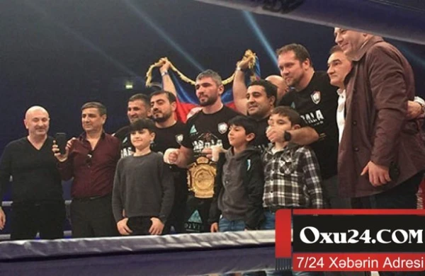 Azərbaycan döyüşçüsü dünya kəmərinə sahib oldu