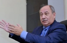 "Axı bir adama neçə heykəl qoyulmalıdır?" - Deputatdan Rəsulzadəyə kinayə