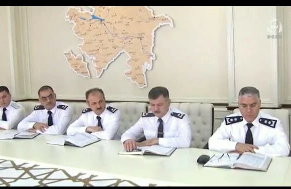 Ramiz Mehdiyevin keçirdiyi təqdimatda generala zəng gəldi