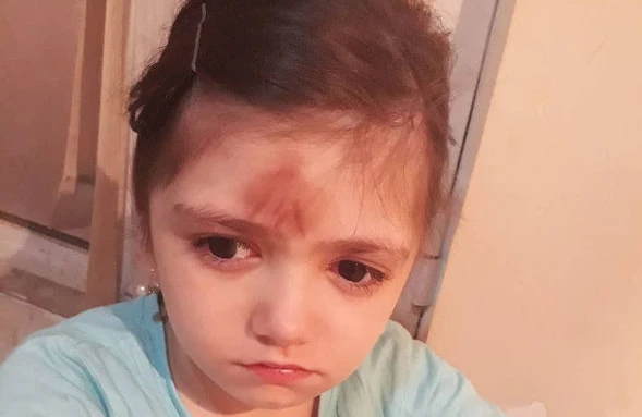 Bakıda müəllim birinci sinif şagirdini döydü - İDDİA